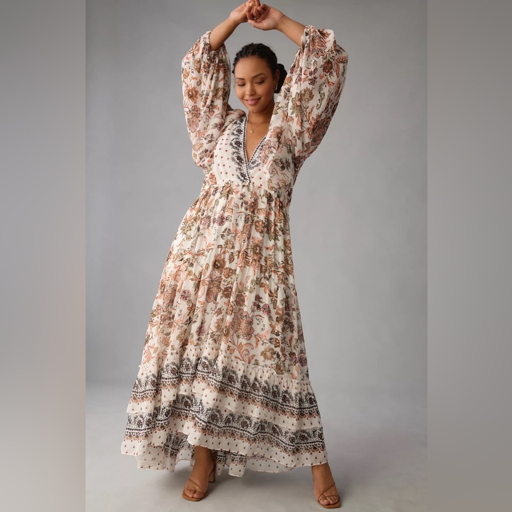 V-Neck Long-Sleeve Floral Paisley Maxi Dress - Picture 5 of 15